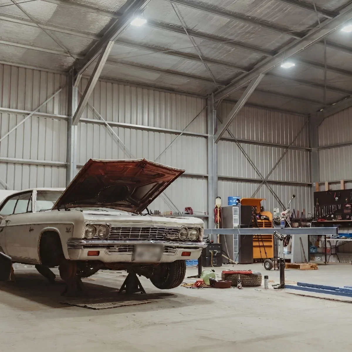 Large Workshop - Image 18